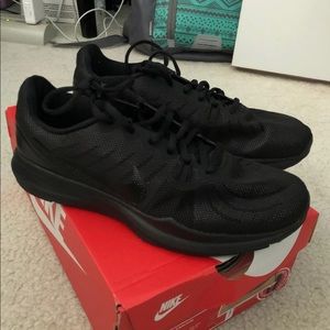 Black Nike’s